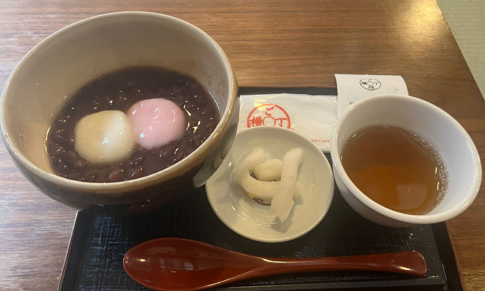 出雲ぜんざい餅！